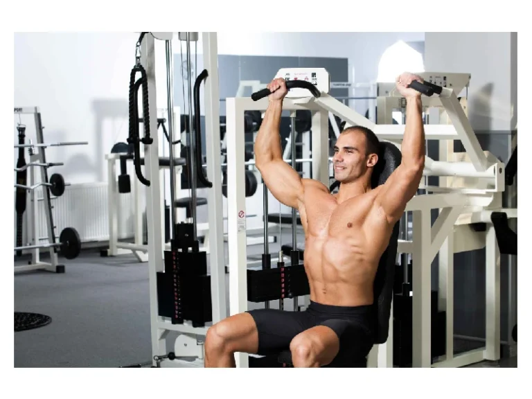 Guide to Shoulder Press : Build Strength, Power, and Perfect Form