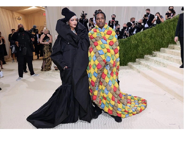 Avant-Garde Fashion: Redefining the Boundaries of Style